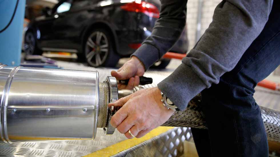 Escándalo de experimentos de coches con humanos: primeras reacciones en las marcas