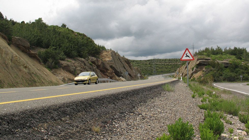Se necesitan al menos 1.400 millones de euros para mejorar las carreteras