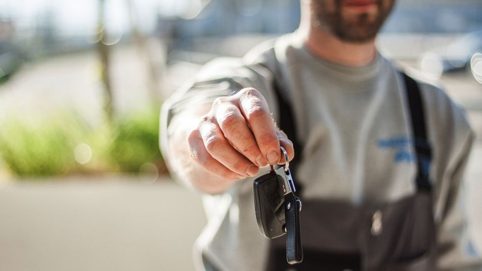 De Madrid a Barcelona en coche, ¿por sólo 1 euro?