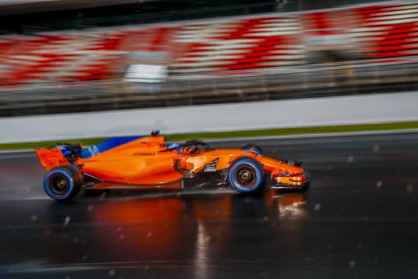 Test F1 Barcelona (miércoles): nieve, mucha lluvia, frío y Alonso el único en marcar un tiempo