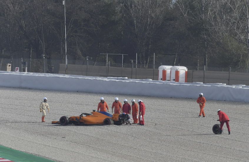 Test F1 Barcelona: la FIA pide explicaciones a McLaren