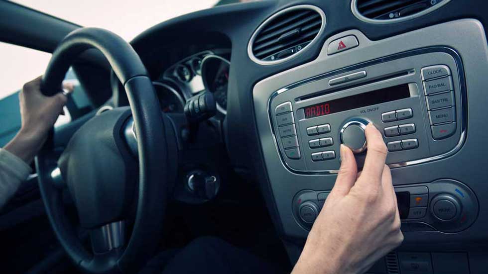 Multas por hacer ruido con el coche: hasta 3.000 euros y retirada del vehículo