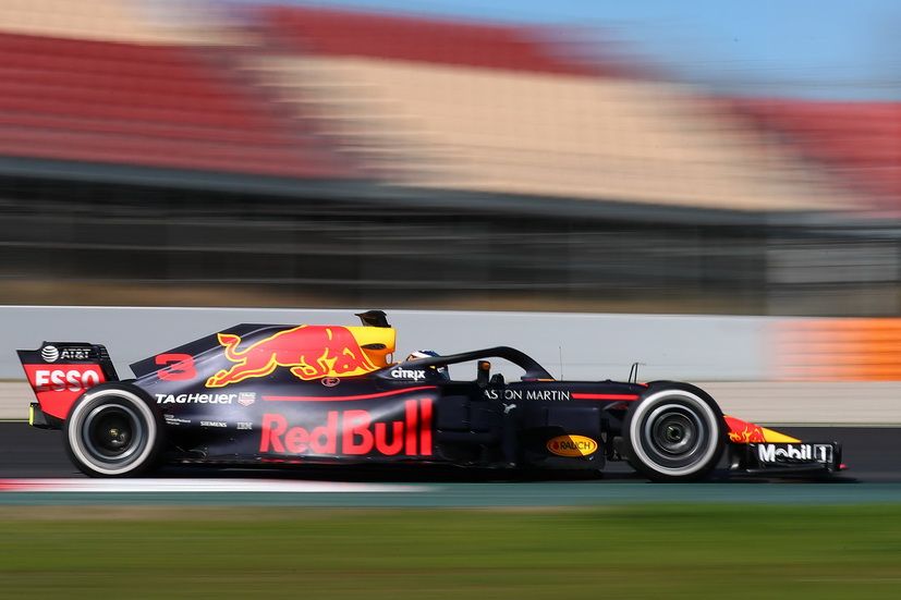 Test F1 Barcelona (miércoles 7-3): Ricciardo el más rápido y Alonso cambia motor