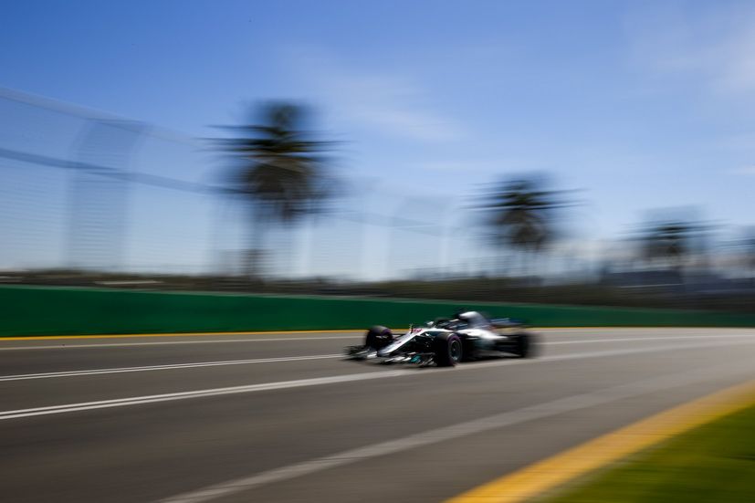 GP de Australia de F1 (FP1): Lewis Hamilton comienza liderando los tiempos