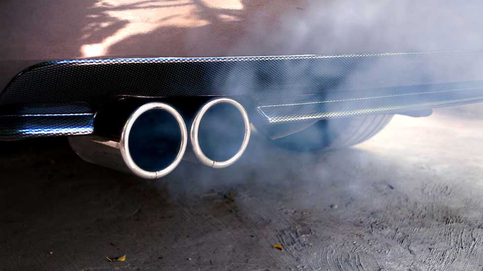 Las emisiones de CO2 de los coches suben en Europa.