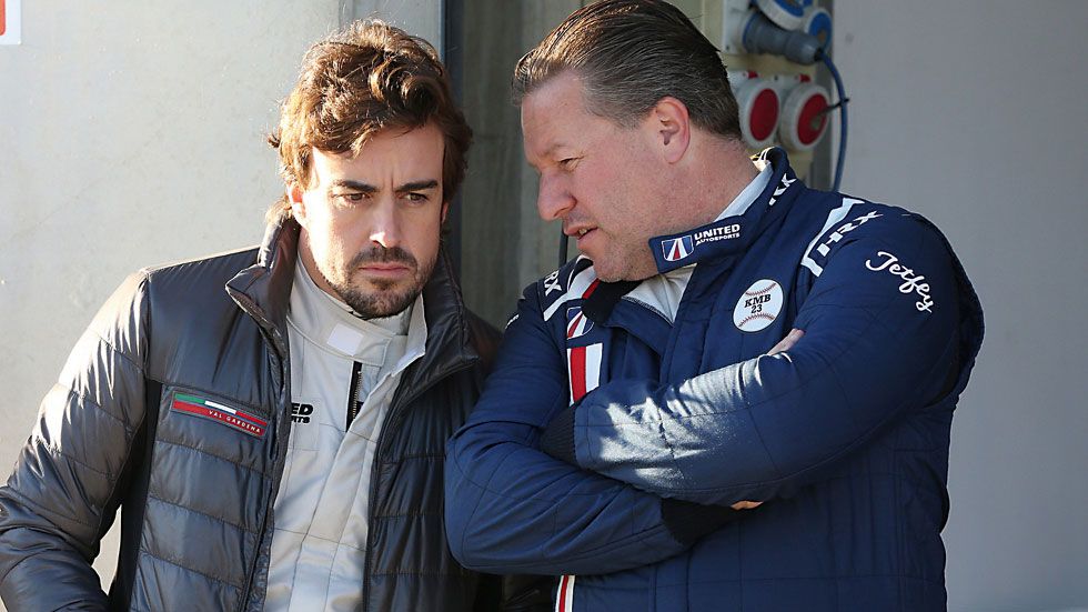 Zack Brown, jefe de McLaren: “Alonso se adapta muy bien a cualquier coche”