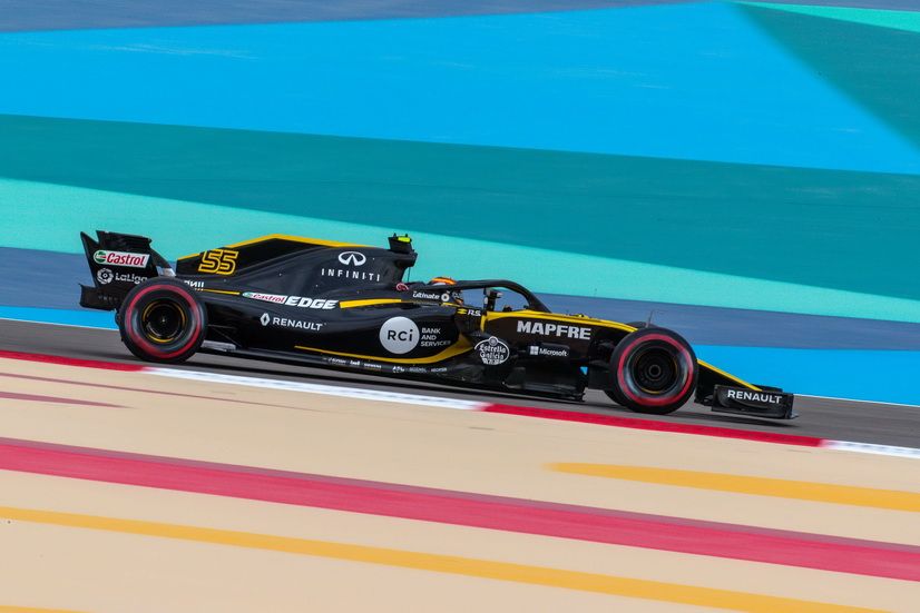 GP de Baréin de F1: Sainz reconoce que está muy "apretado a mitad de parrilla"