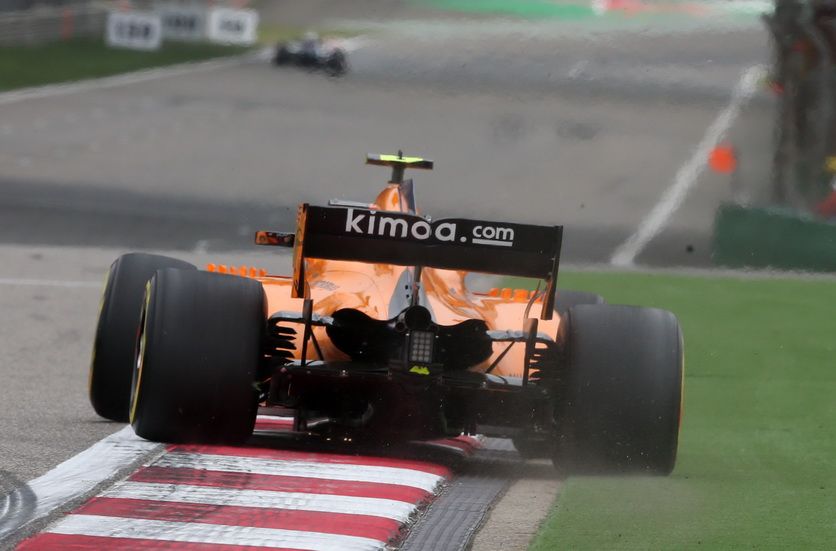 GP de China de F1:  Alonso reconoce sentirse "mejor aquí que en Baréin"