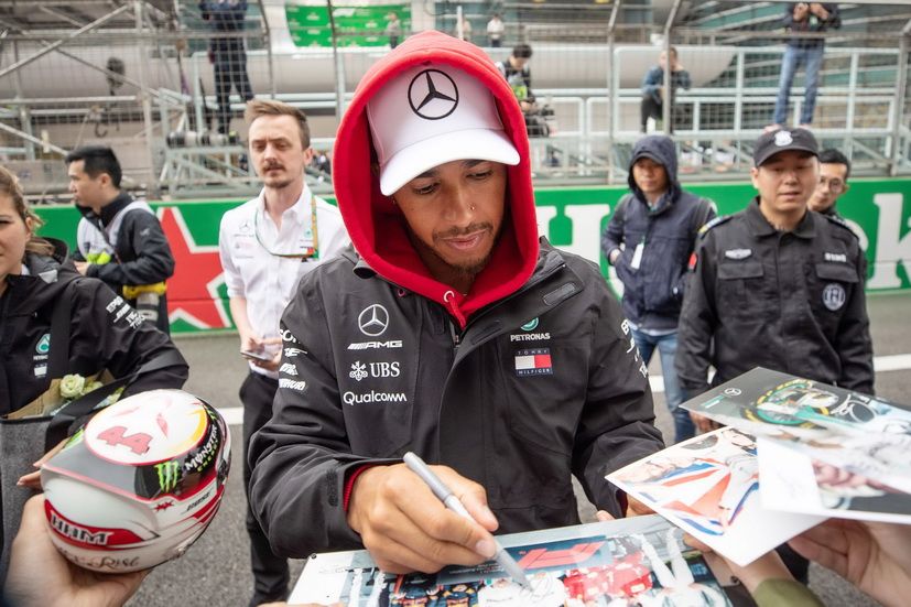 GP de China de F1: Hamilton pide perdón a Verstappen