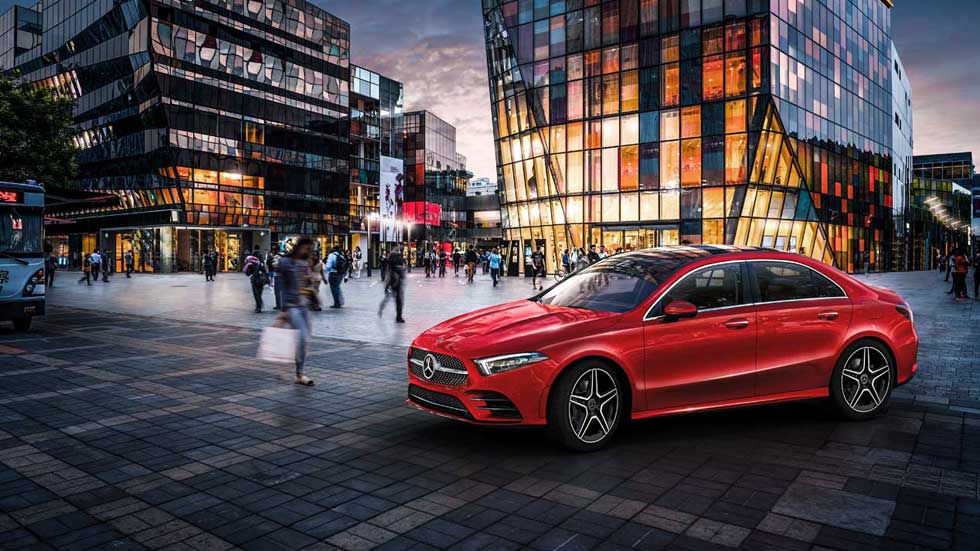 Mercedes Clase A L 2018: todos los datos y fotos de la nueva berlina