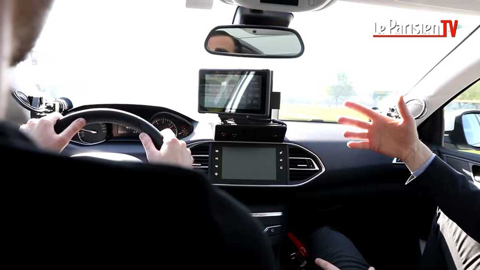 Los nuevos coches-radar privados (e indetectables) ya multan: VÍDEO