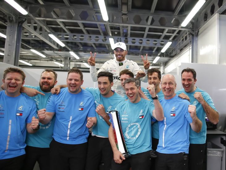 GP de Azerbaiyán de F1: emocionante carrera con la inesperada victoria de Hamilton