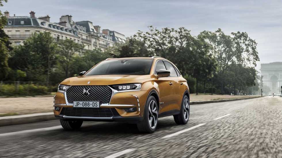 Todos los futuros DS serán eléctricos: el 7 Crossback E-Tense 4x4, el primero