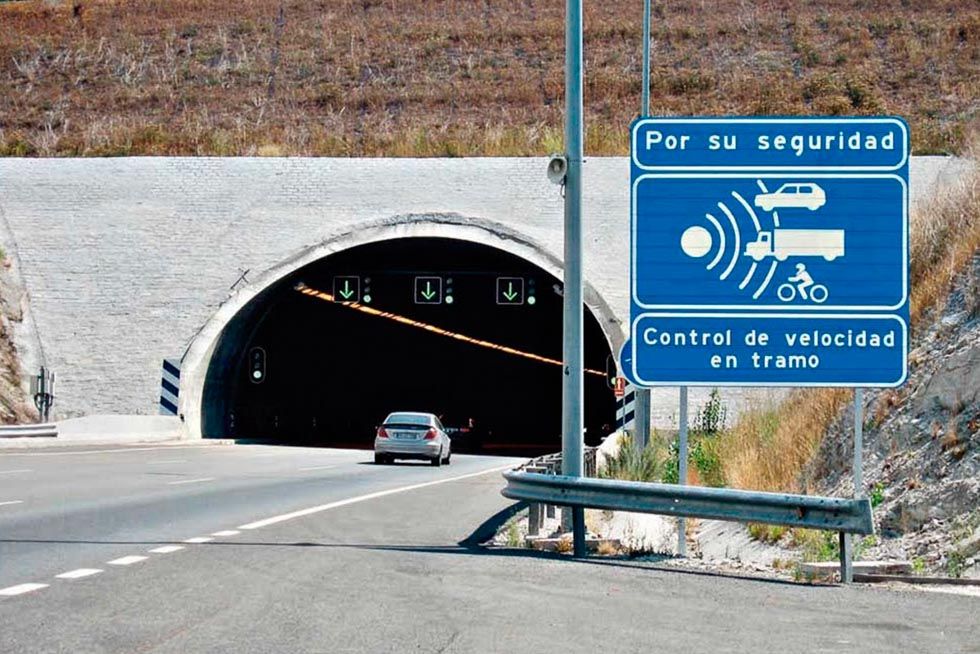 Ya hay en España hasta 50 radares de tramo (lista actualizada)