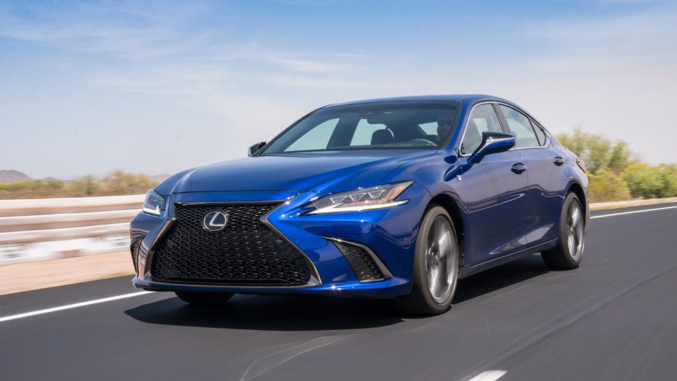 Lexus ES 300h: probamos el nuevo híbrido que llega a Europa (vídeo)