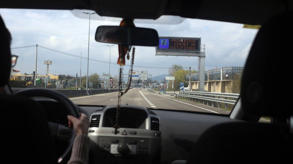 La advertencia de la DGT al moverte en coche estos días: qué no puedes hacer y supone multa