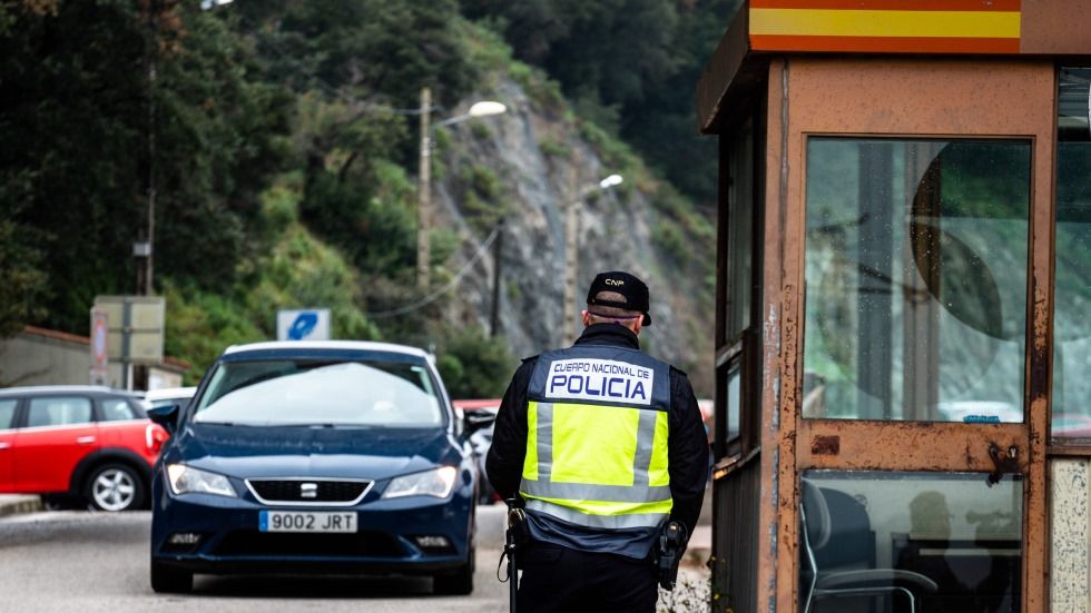 España anuncia cuándo reabre las fronteras terrestres: viajar en coche, antes de lo previsto