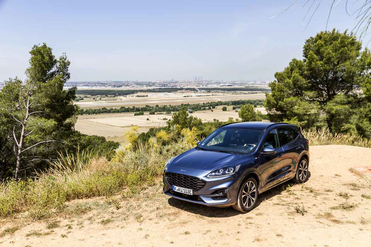 Ford Kuga PHEV, un SUV híbrido enchufable de nivel