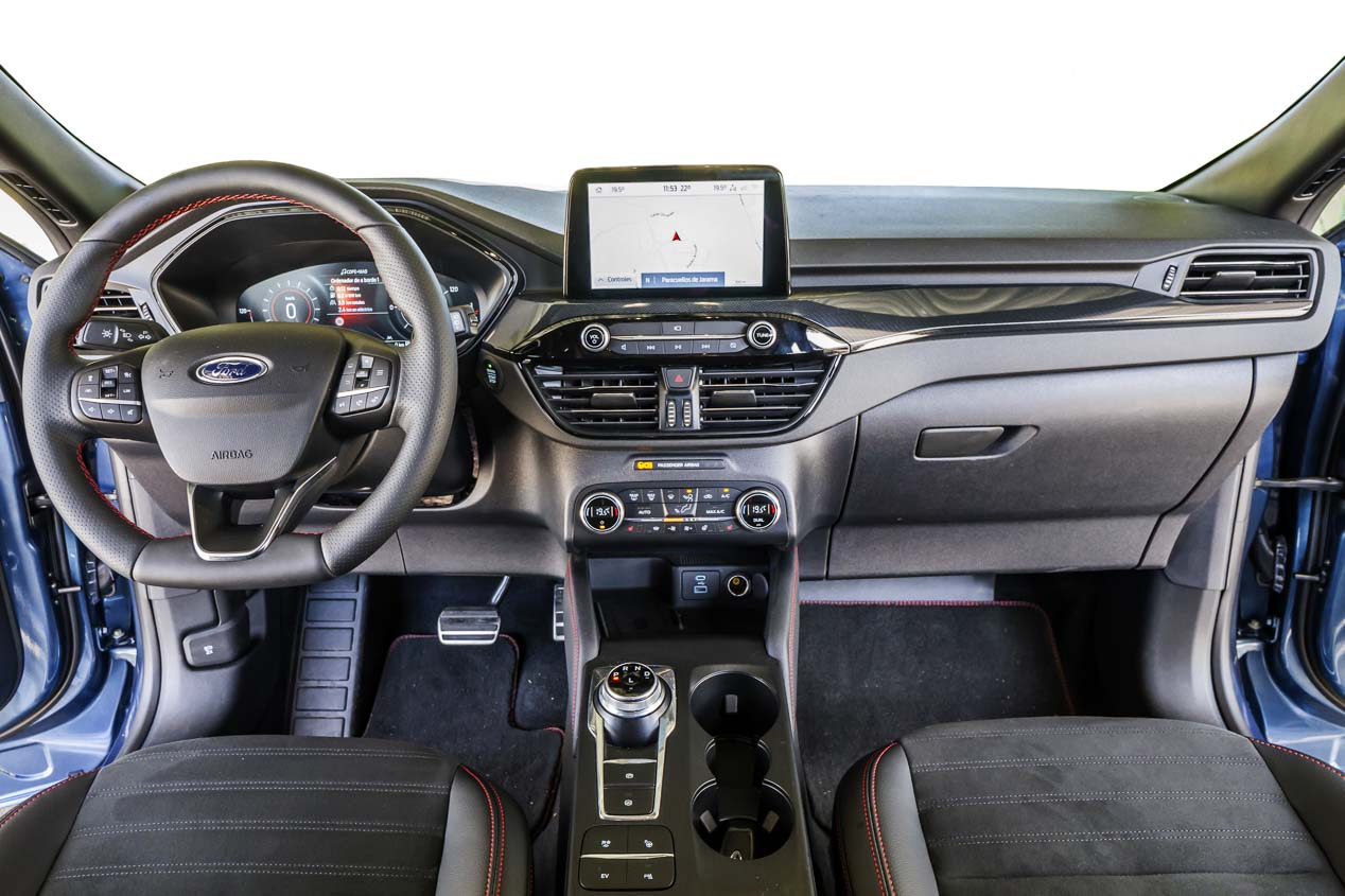 Ford Kuga PHEV, un SUV híbrido enchufable de nivel