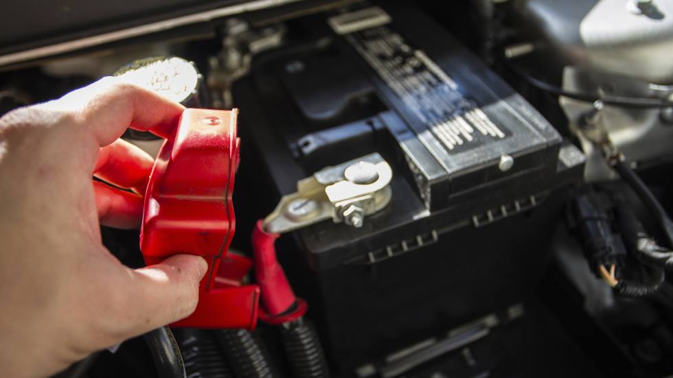 Los peligros de usar piezas falsas o pirata en tu coche