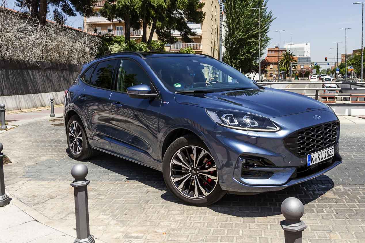 Ford Kuga PHEV, un SUV híbrido enchufable de nivel