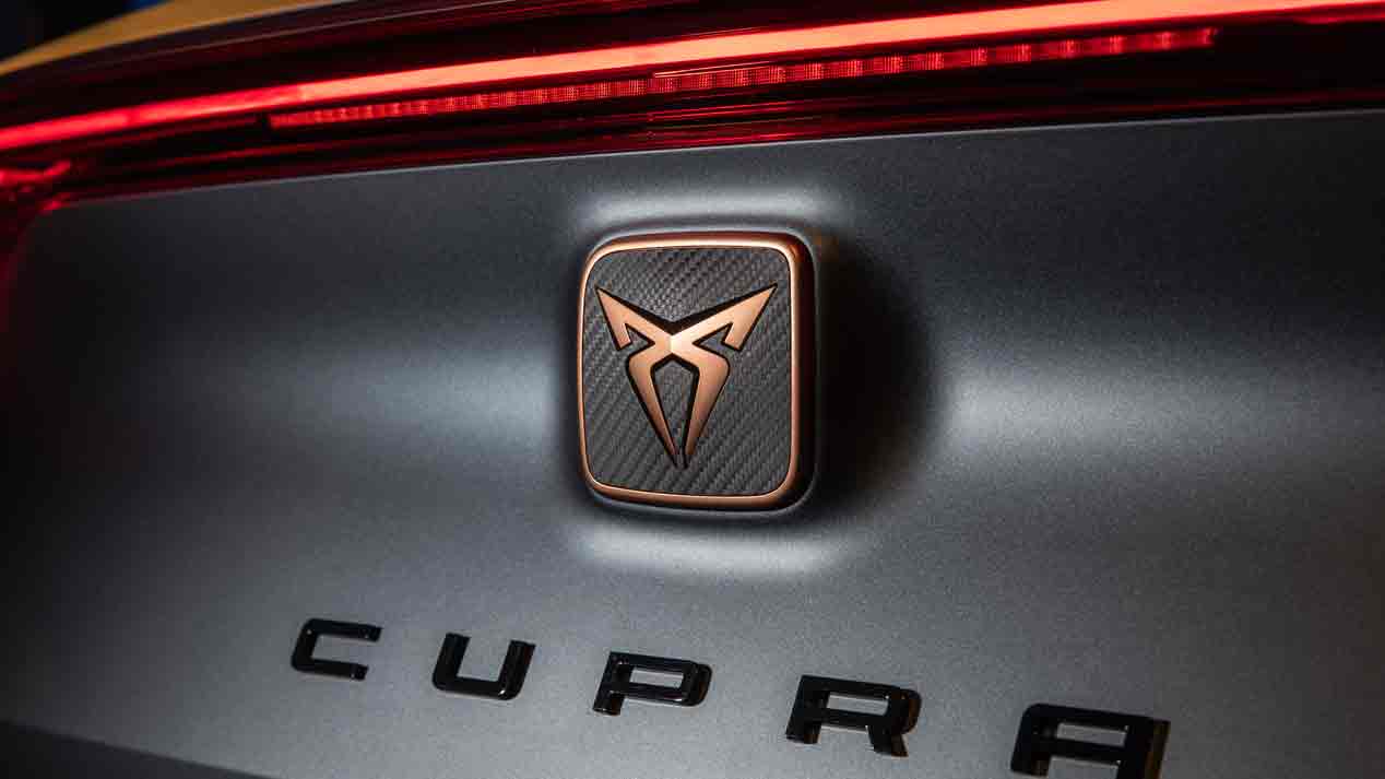 Cupra Formentor: Así es la versión definitiva del SUV coupé de Cupra, con versiones de gasolina e híbrida enchufable