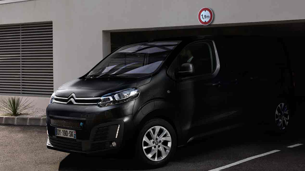 Citroën e-SpaceTourer, cero emisiones y hasta 330 km. Así es el monovolumen eléctrico de Citroën