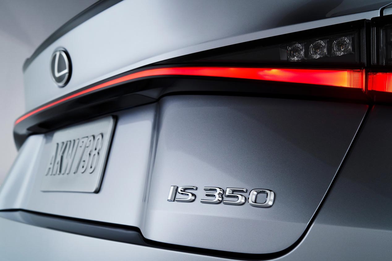 Así es el renovado Lexus IS 2020