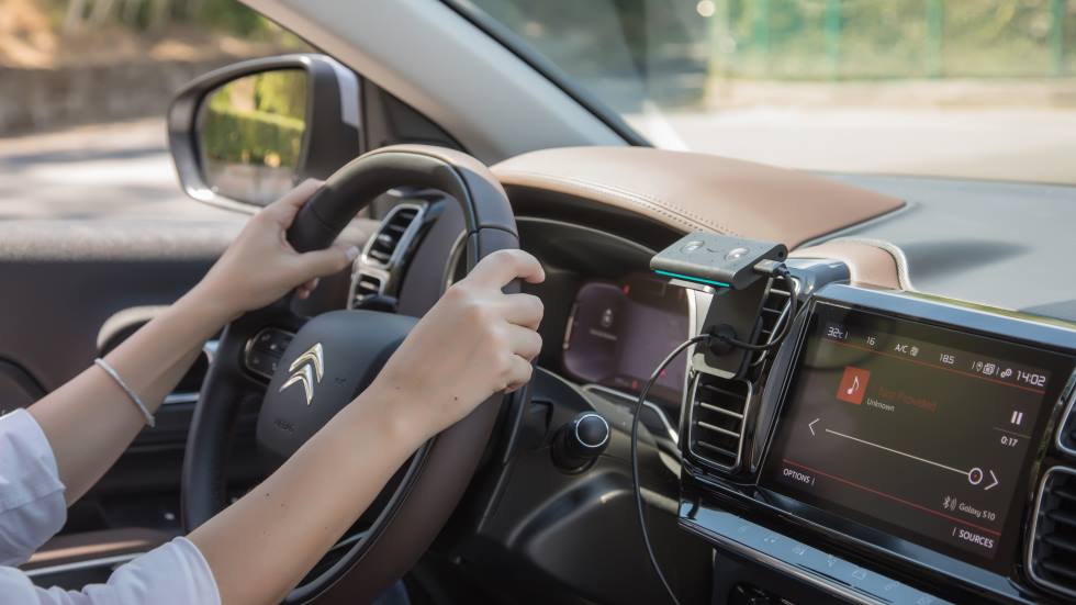 Echo Auto de  llega a España: Alexa, ahora también en tu coche