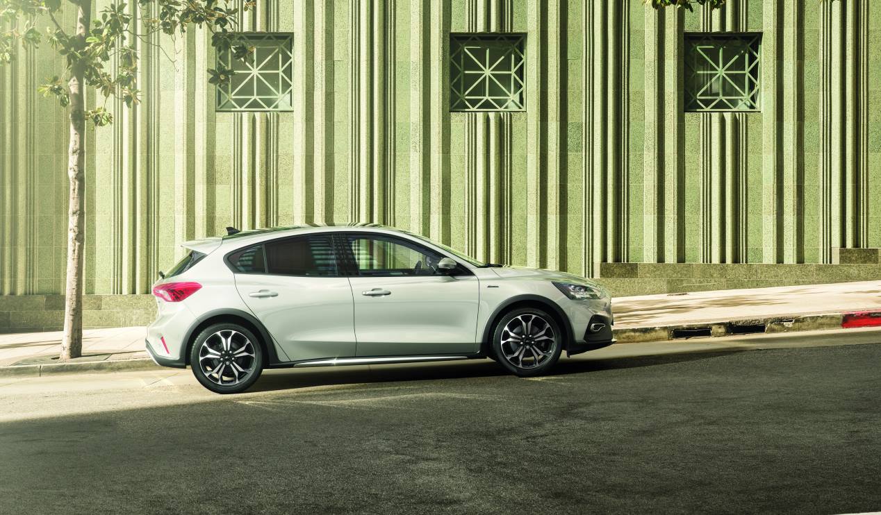 Ford Focus microhíbrido de 48V, ya a la venta