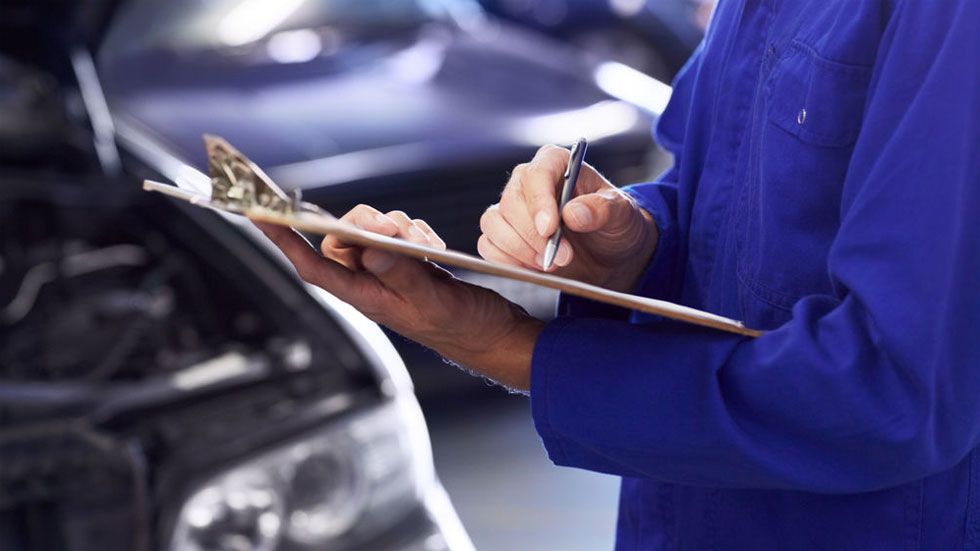 La DGT especifica los fallos más graves de los coches detectados en las ITV