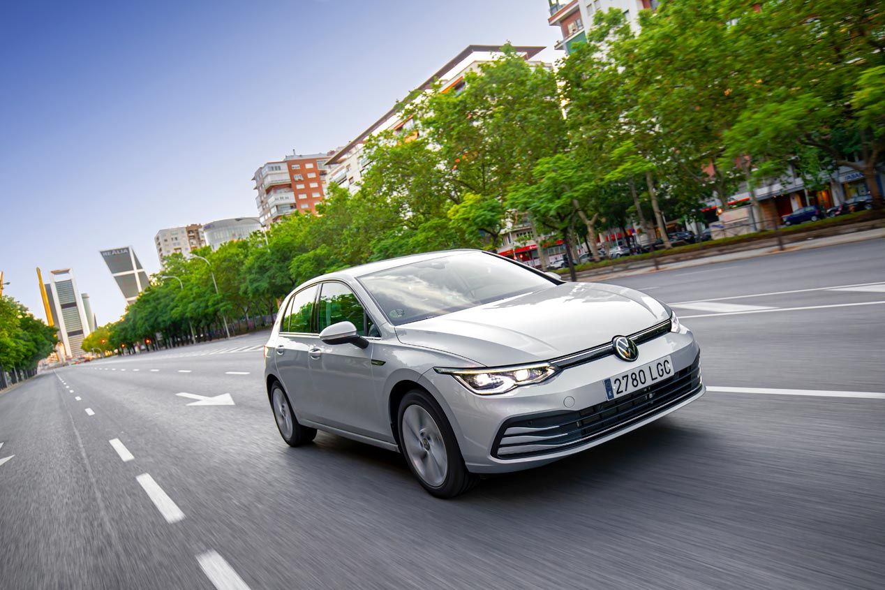 El Volkswagen Golf, pronto con nueva versión R-Line 