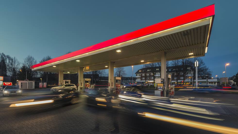 El precio del diésel y la gasolina sigue subiendo: tendencia y las gasolineras más baratas