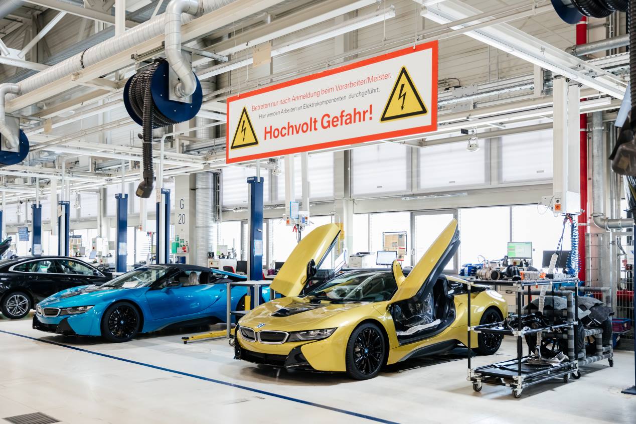 Así son los últimos BMW i8 que se han fabricado en Leipzig
