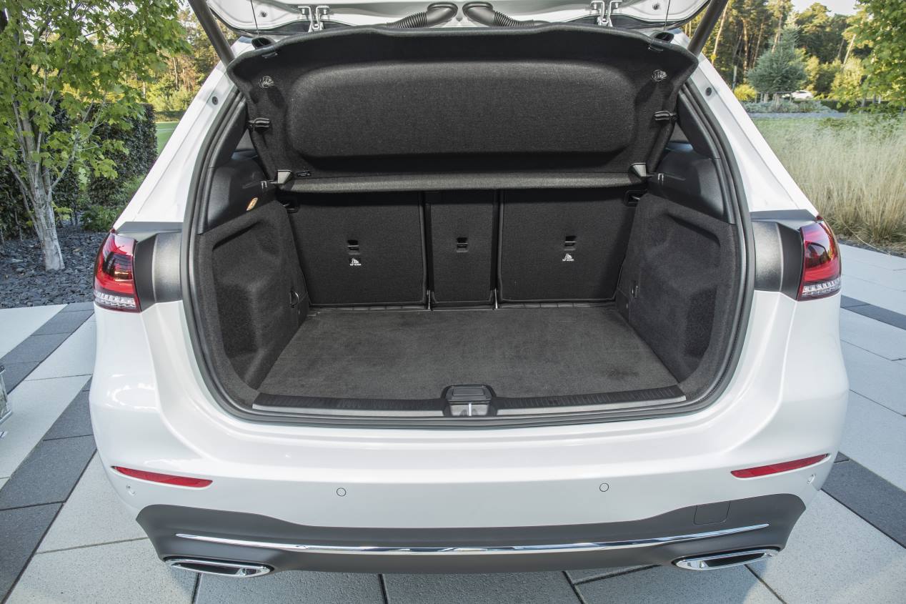 El nuevo Mercedes Clase B 250 e híbrido enchufable, ya a la venta