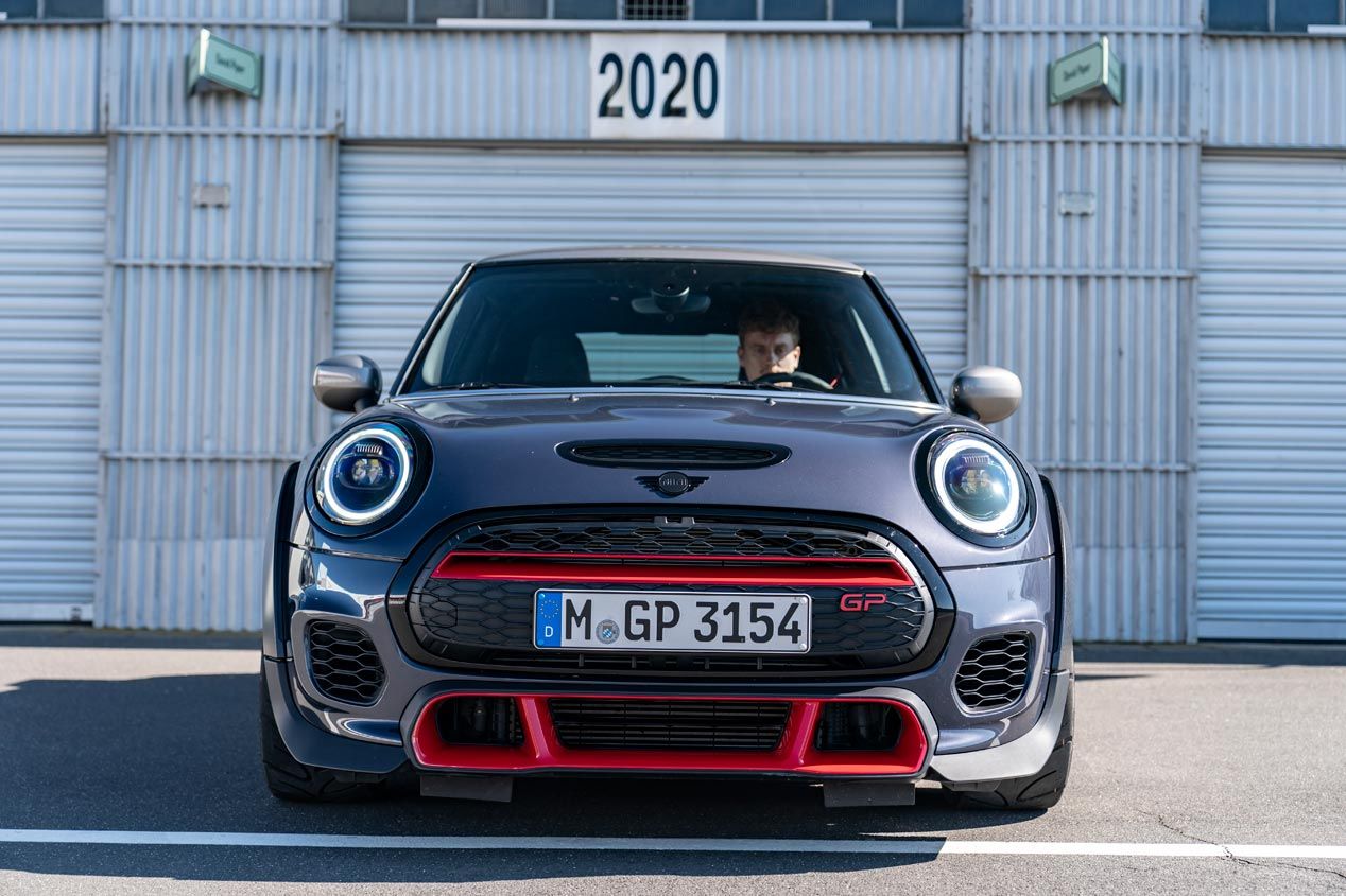 Mini John Cooper Works GP 2020, rodando en el Infierno Verde