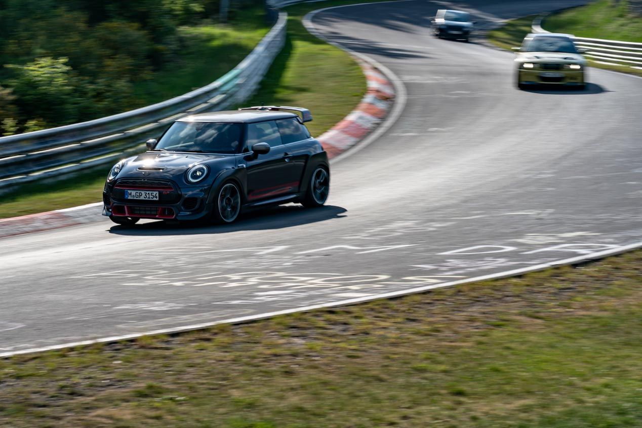 Mini John Cooper Works GP 2020, rodando en el Infierno Verde