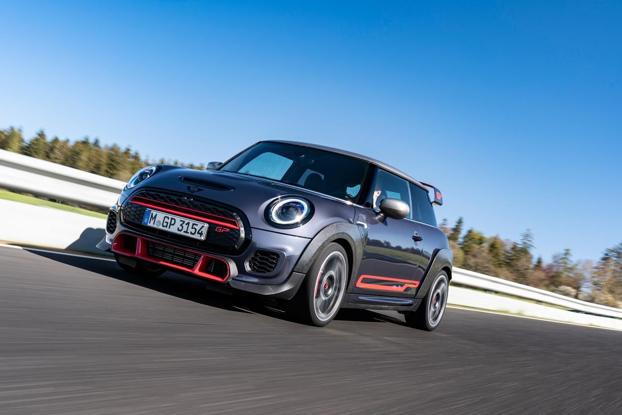 Mini John Cooper Works GP 2020, rodando en el Infierno Verde