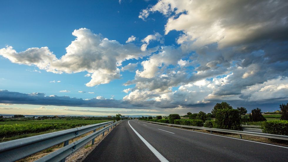 Por qué las carreteras no están bien en España: somos el país que menos invierte