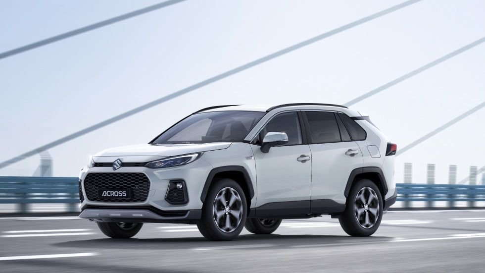 Suzuki Across: así es el nuevo SUV que llega en otoño, basado en el Toyota RAV4