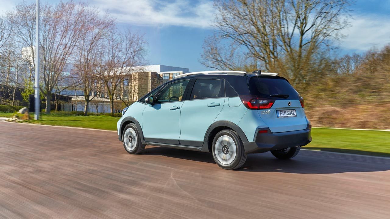 Conducimos el Honda Jazz e:HEV 2020: así va, sus datos y sus precios