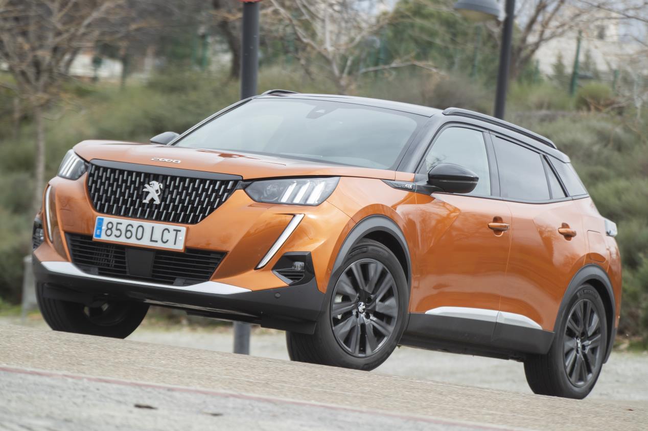 Comparativa: Skoda Kamiq 1.5 TSI/150 vs Peugeot 2008 PureTech/155