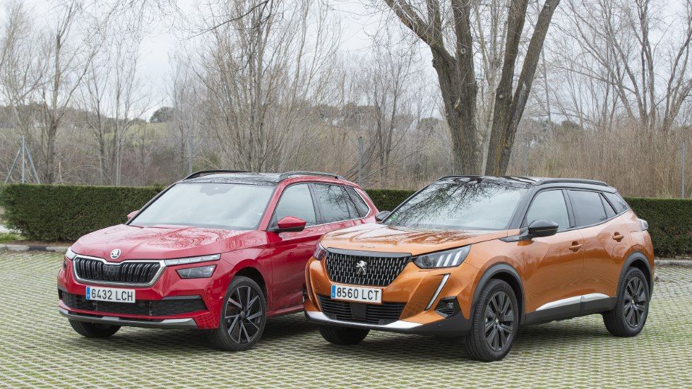Skoda Kamiq TSI vs Peugeot 2008 PureTech: ¿qué nuevo SUV de gasolina es mejor?