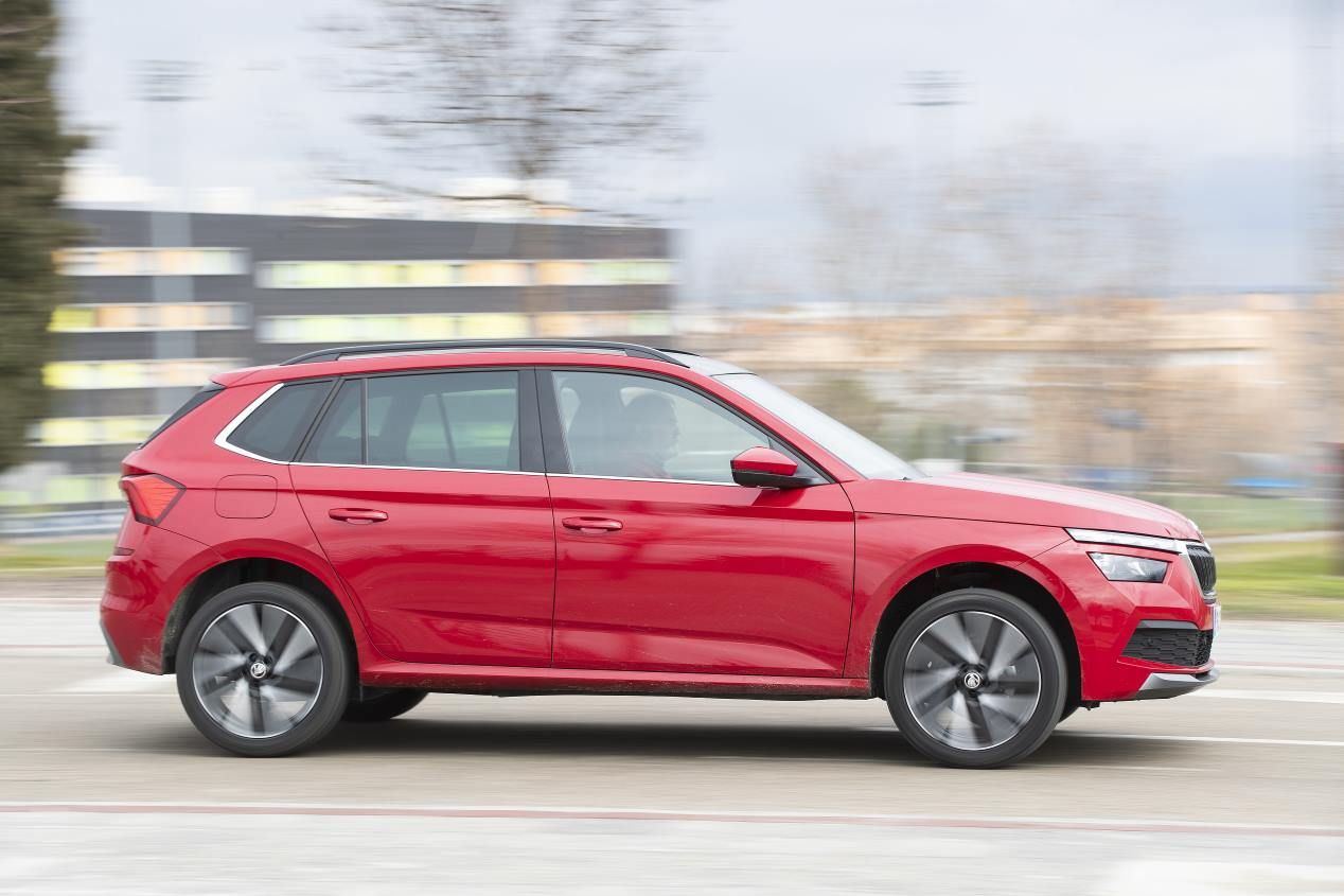 Comparativa: Skoda Kamiq 1.5 TSI/150 vs Peugeot 2008 PureTech/155