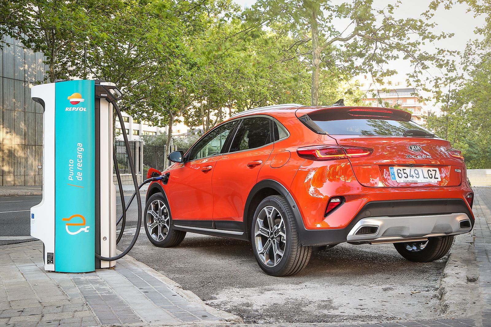 KIA   NUEVO XCEED PHEV