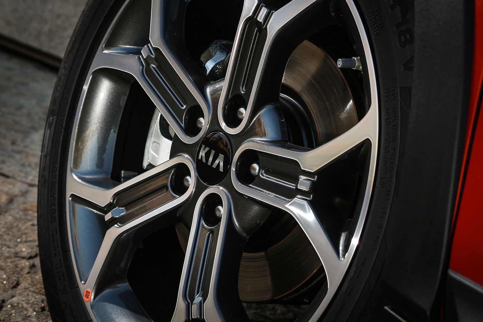 KIA   NUEVO XCEED PHEV