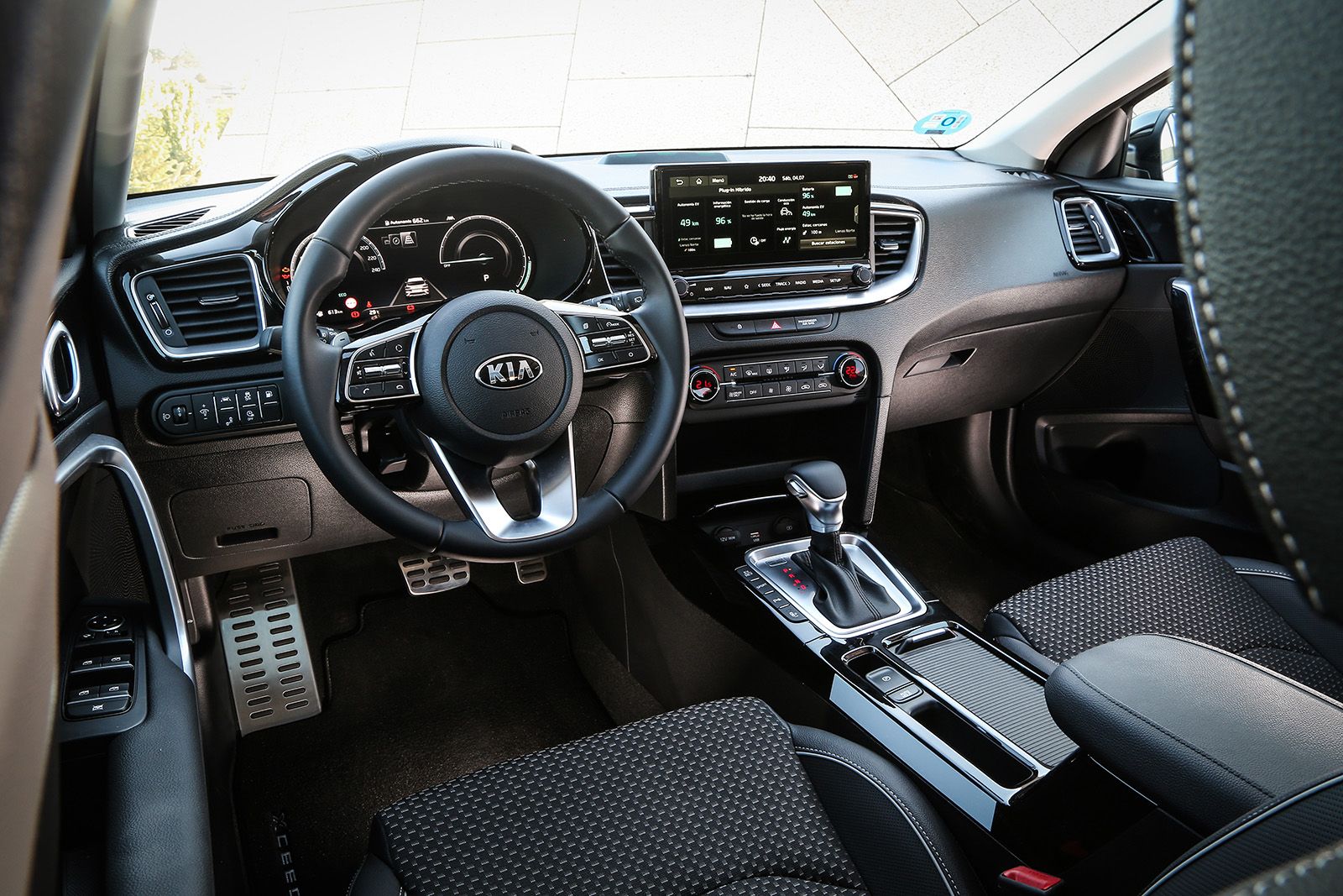 KIA   NUEVO XCEED PHEV 