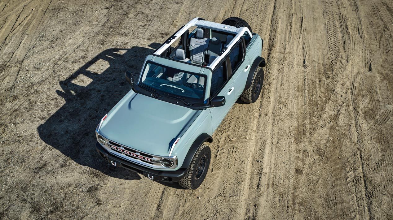 Nuevo Ford Bronco: con techo de lona de serie