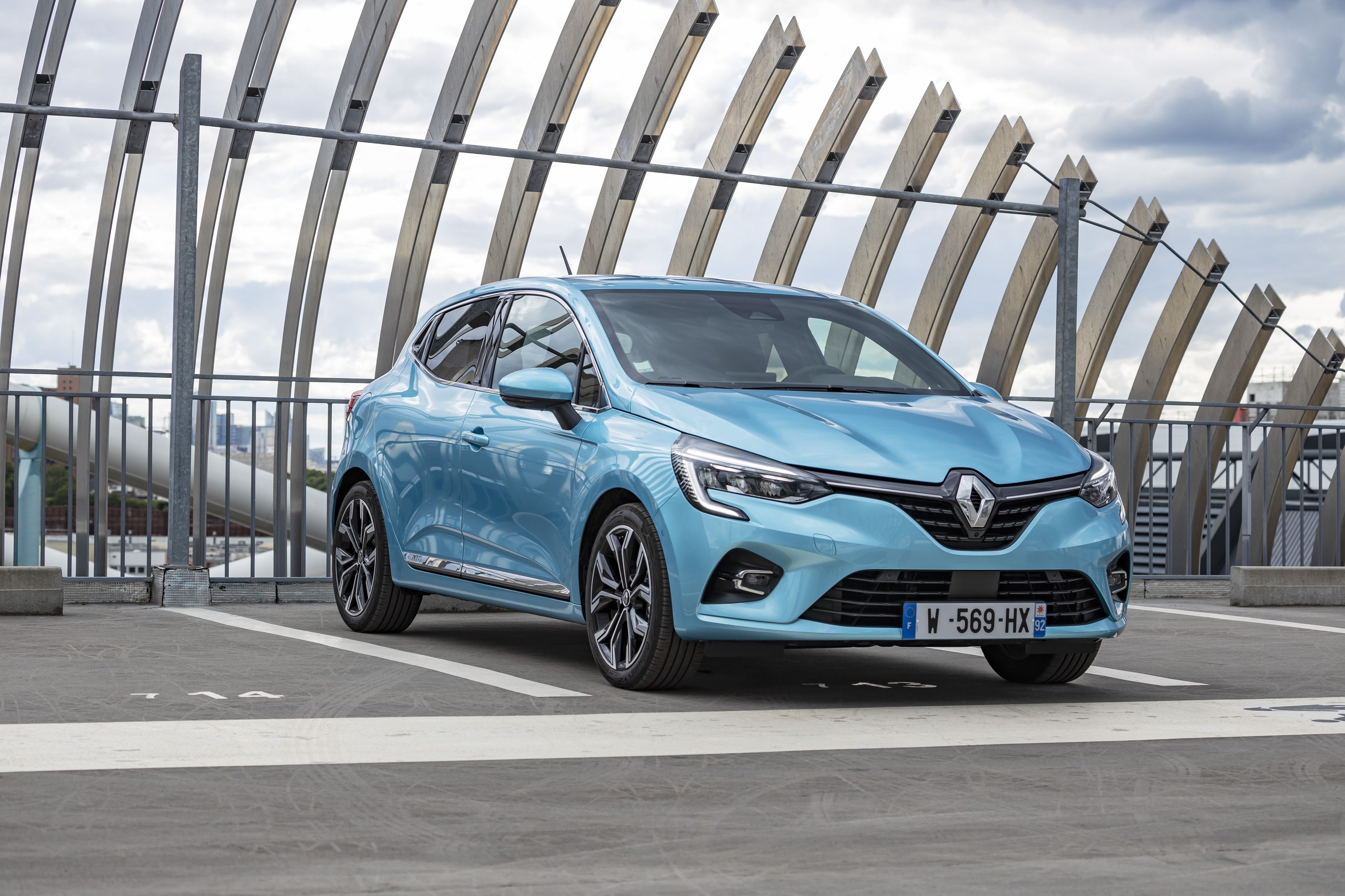 El Renault Clio está disponible con motores gasolina, Diesel, GLP y, ahora, híbrido E-Tech.