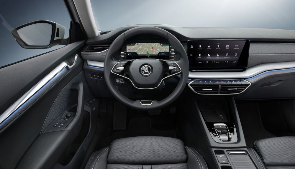 Puesto de conducción del Skoda Octavia 2020 Puesto de conducción del Skoda Octavia 2020